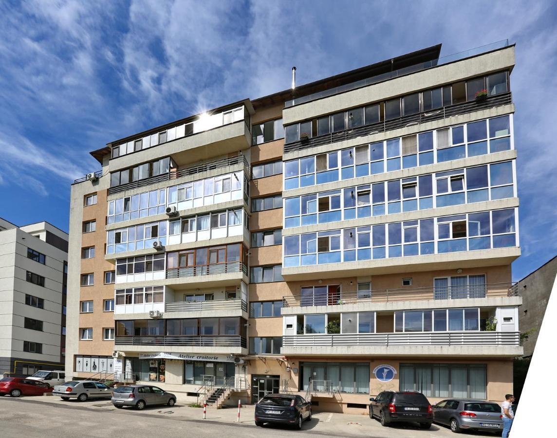 Bloc Izvor Apartman Piteşti Kültér fotó