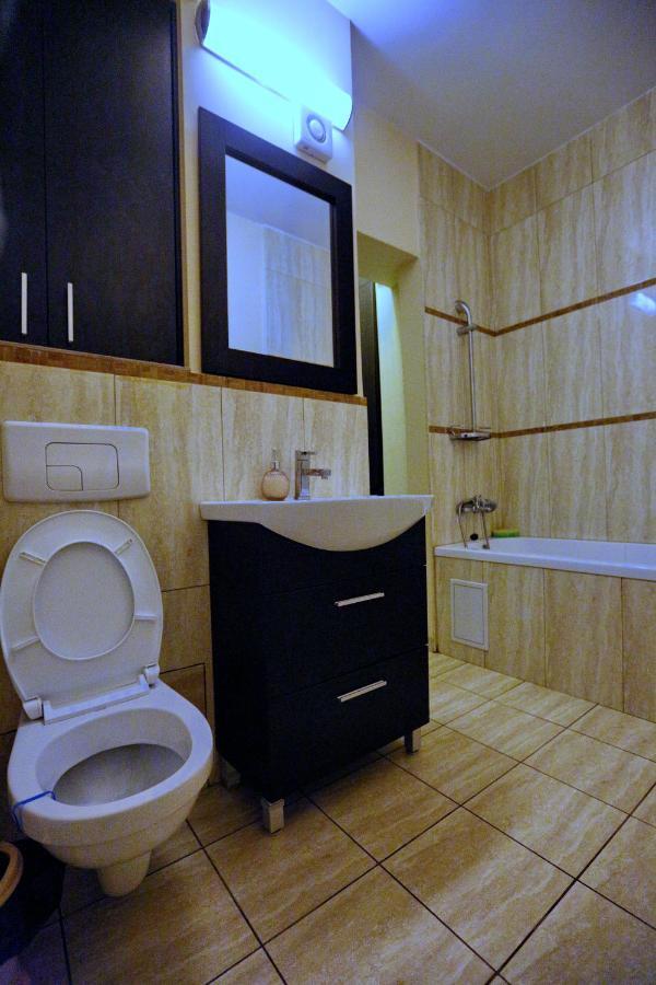Bloc Izvor Apartman Piteşti Kültér fotó
